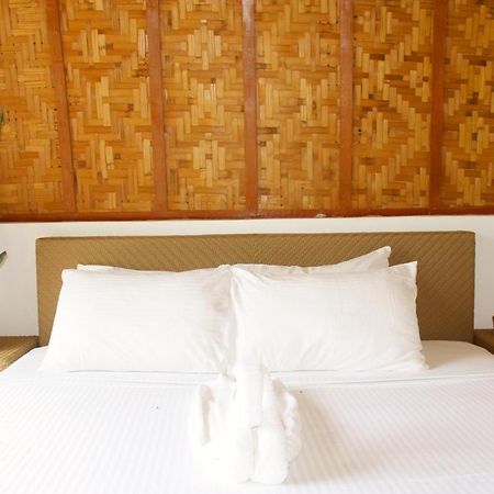 Tropical Temple Siargao Resort 卢纳将军城 外观 照片